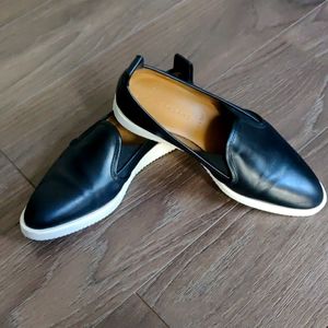 Everlane leather Street Shoe